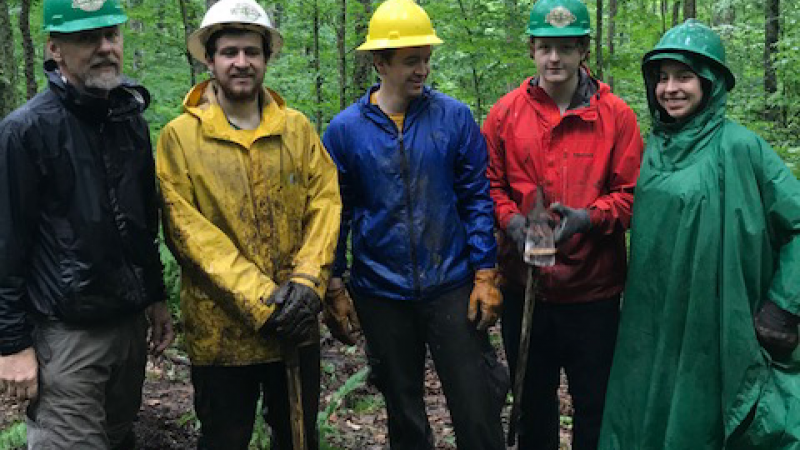 Long Trail Volunteers