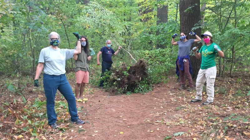 Weed Warrior Volunteers