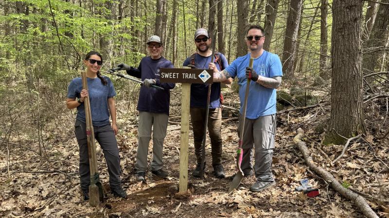 trail work volunteers