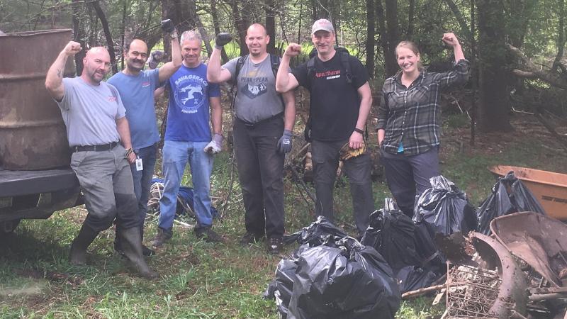 group of volunteers happy