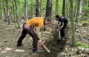 Trail work volunteers