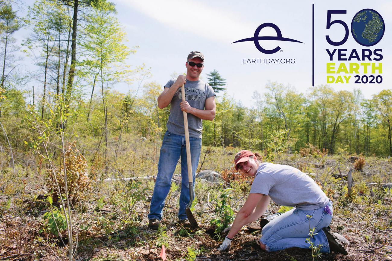 Earthday 2020 with logo planting volunteers