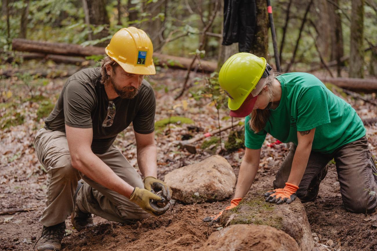 trail work volunteers