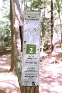 Trail sign Londonderry NH junction