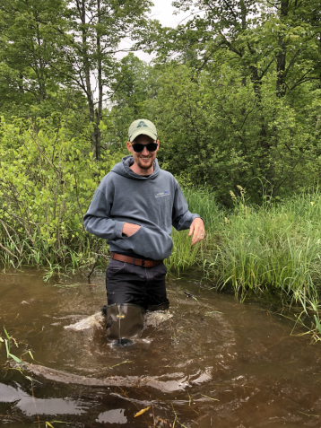 Drew searches for turtles