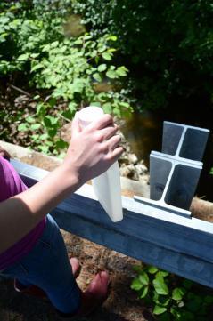 Water quality sampling bottle