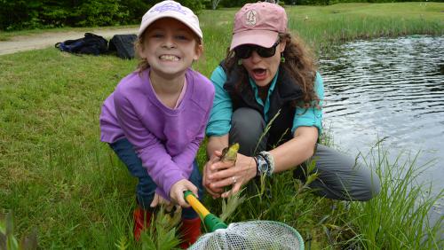 Citizen Science kid mom and frog