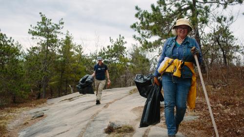 Clean-Up Volunteers